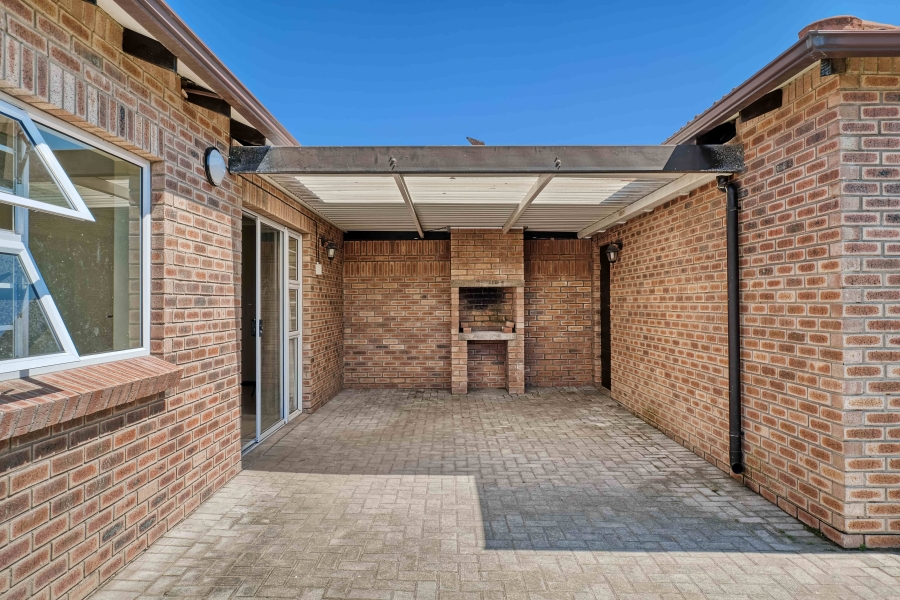 3 Bedroom Property for Sale in Lorraine Eastern Cape